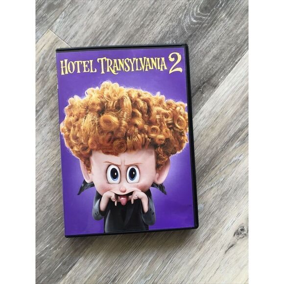 Hotel Transylvania 2. Pre Owned - Picture 2 of 6